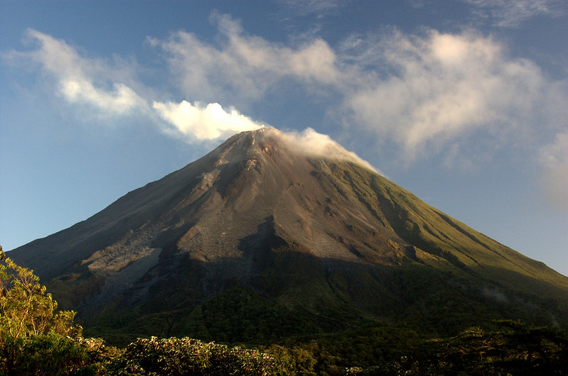 volcan-arenal credit:Scott Ableman